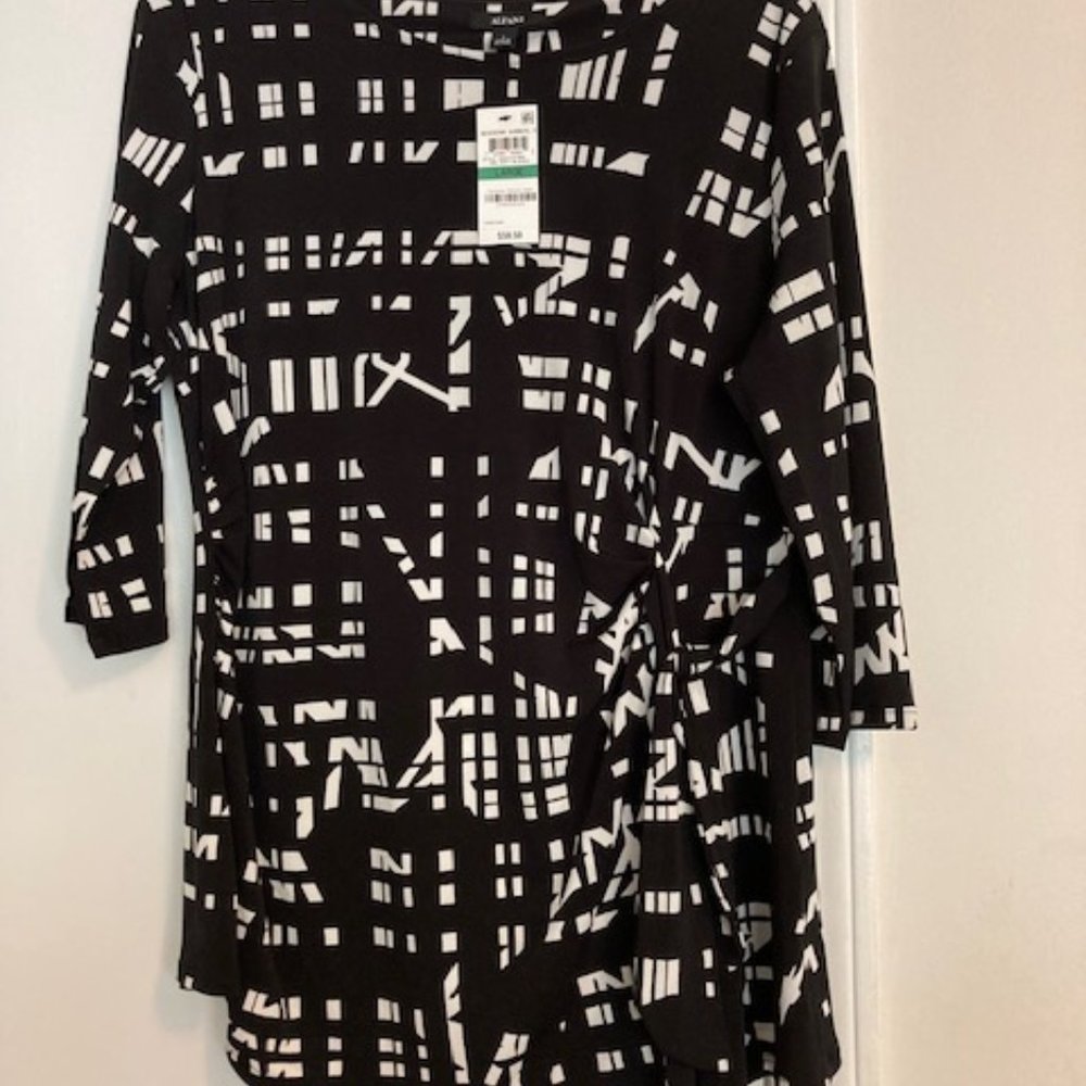Alfani Women's Top 3/4 sleeve Soft Blocks Size L 95" polyester 5" spandex black